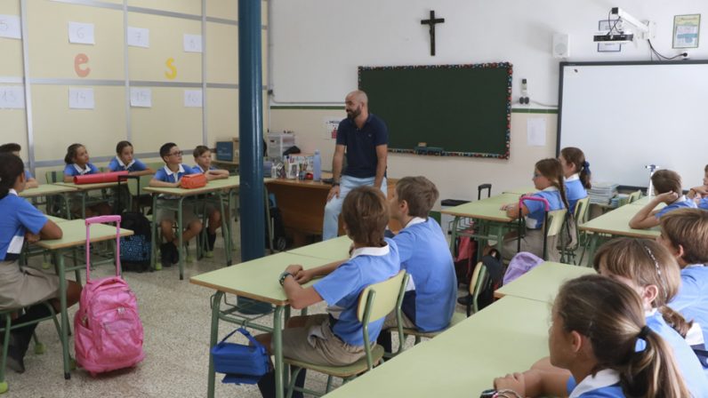 Colegio-San-Isidoro-Educacion-Ensenanza-Clase-profesorado-Religion-cole-diocesano-Alumnos-Ninos-sept24-web-796x448